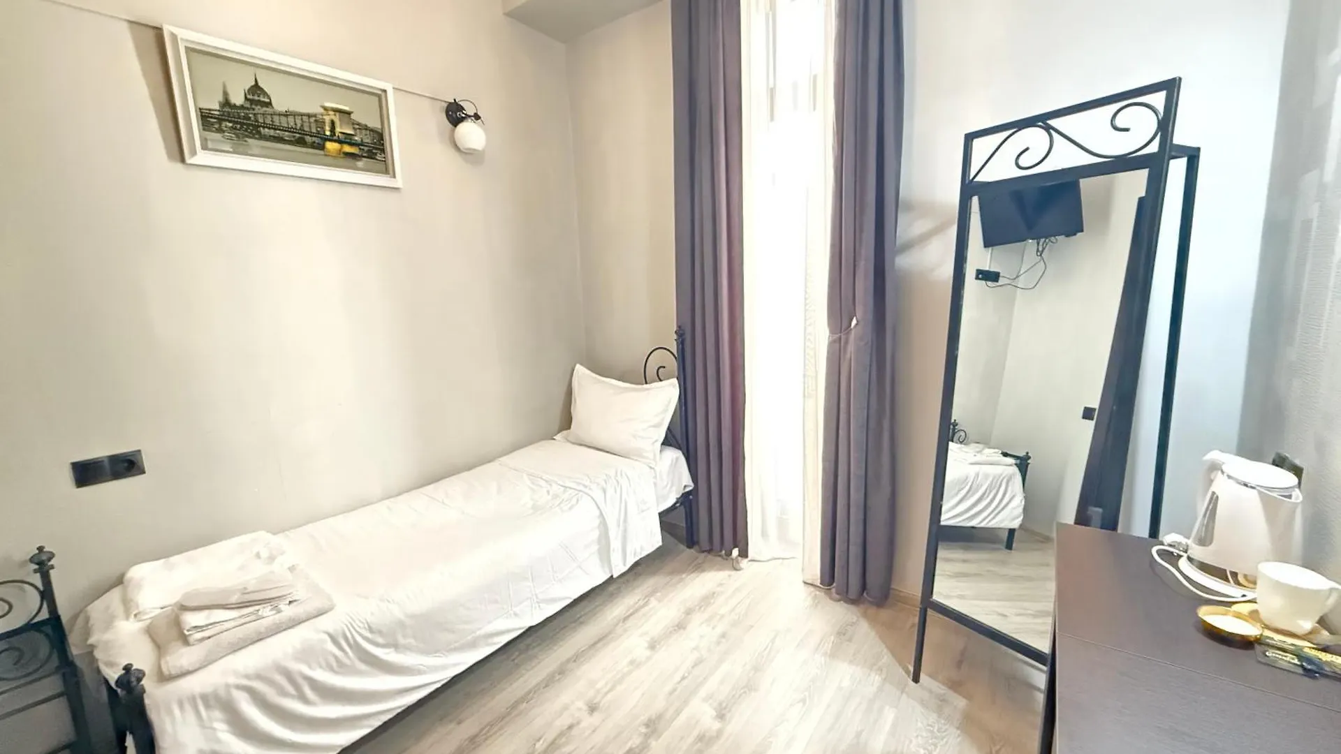 Hotel Four Inn Тбилиси Грузия