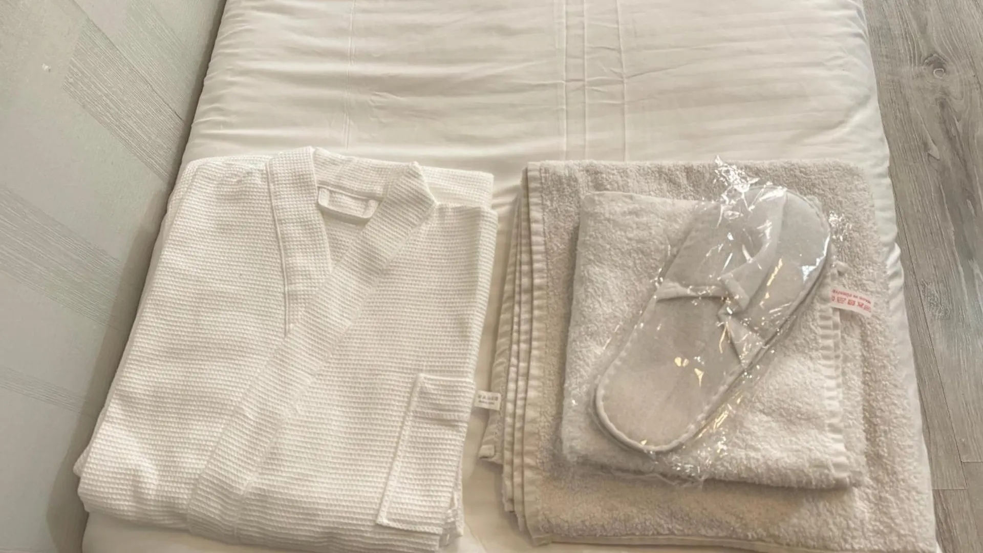 Hotel Four Inn Тбилиси 0*,  Грузия